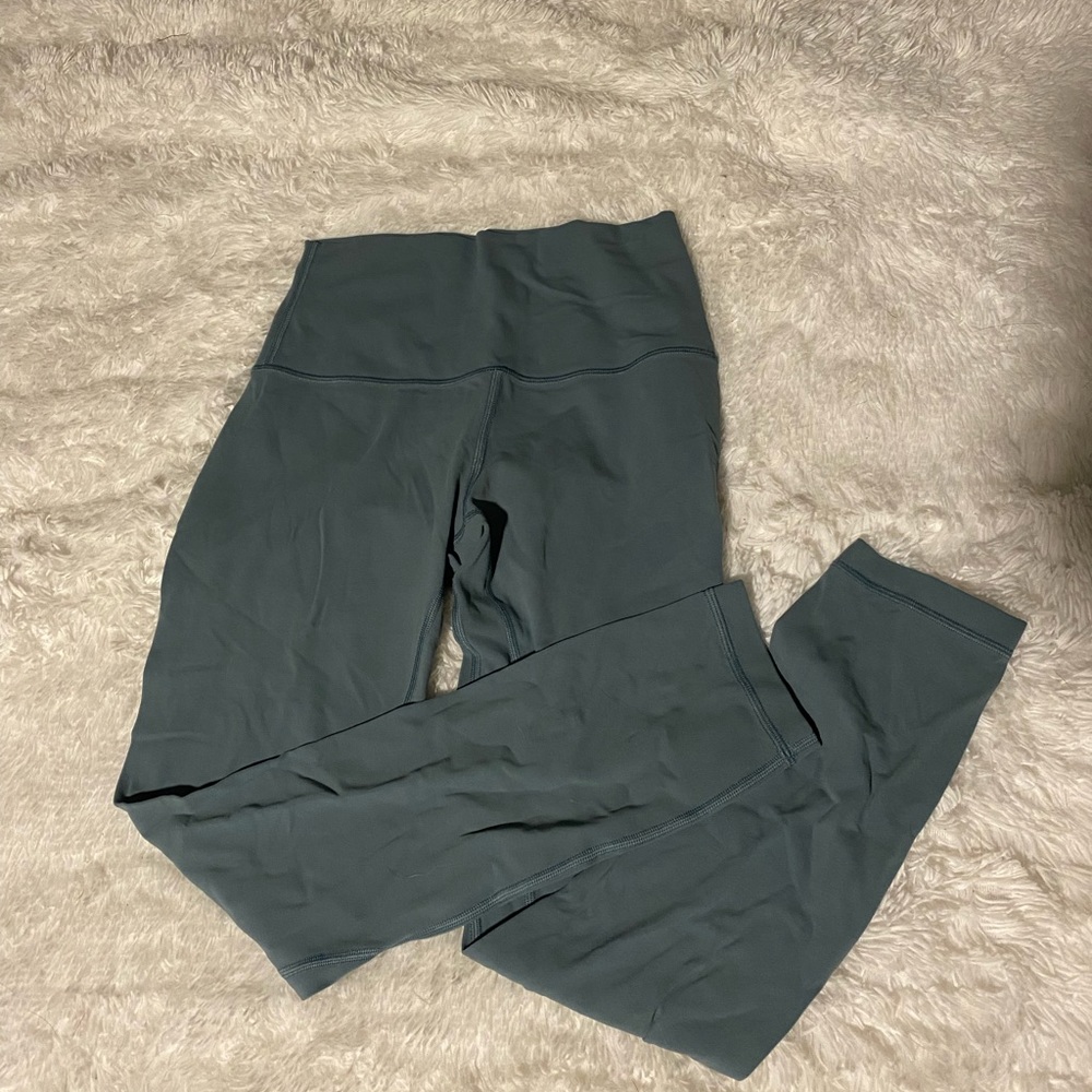 Sea foam green 25” aligns